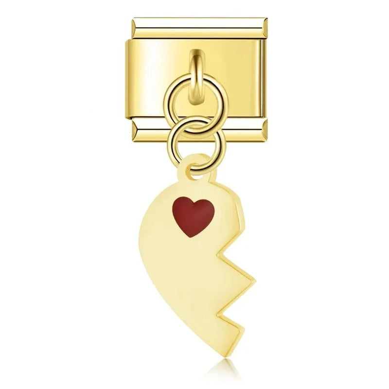 Charm Medio Corazón Oro